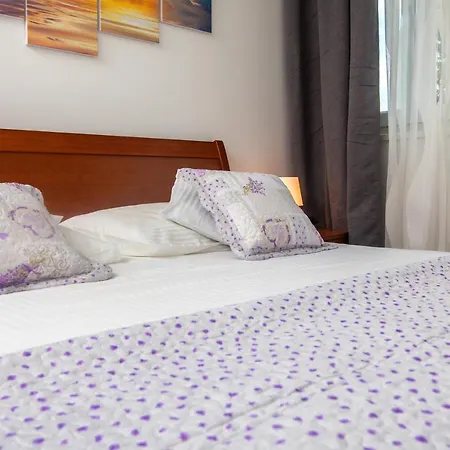 Zoi Apartamento *